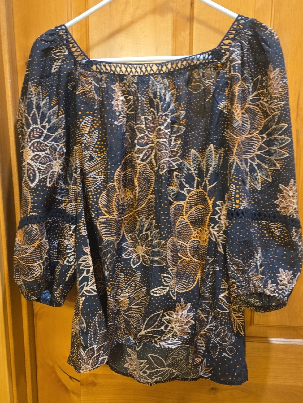 FARM Rio Lace Inset Peasant Black with Copper Floral Print and Puff Sleeves - Picture 8 of 8